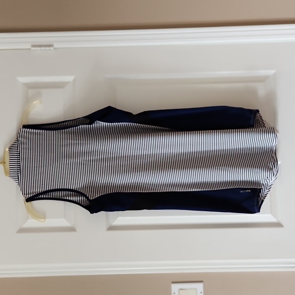 New! Lolë Adisa Golf Dress -Size Small - Picture 4 of 10